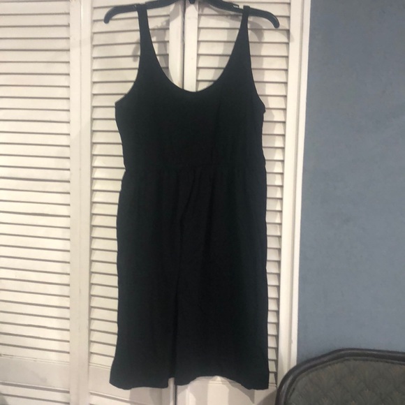 H&M black dress. - Picture 1 of 1